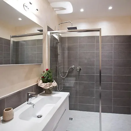 Il Tolomei - In The Middle Of Main Street Appartement *