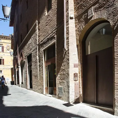 Il Tolomei - In The Middle Of Main Street Apartamento